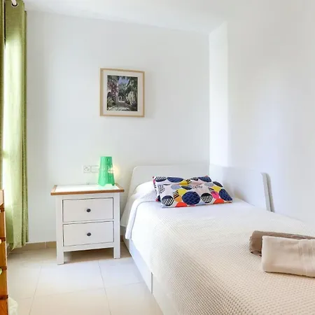 Bellresguard Garden Flat C *
