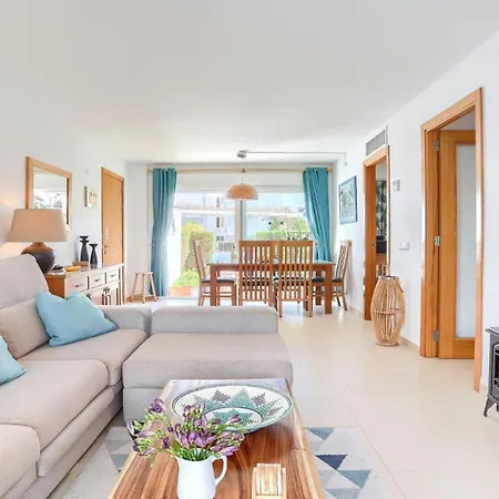 Apartment Bellresguard Garden Flat C Port de Pollenca