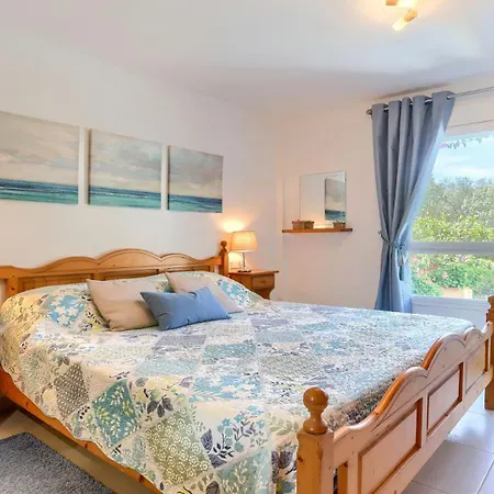 Bellresguard Garden Flat C *
