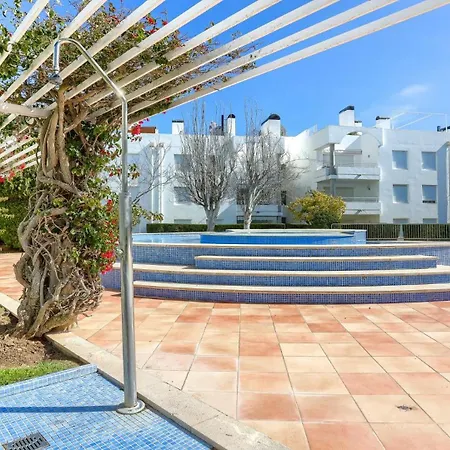 Bellresguard Garden Flat C *