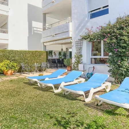 Bellresguard Garden Flat C *