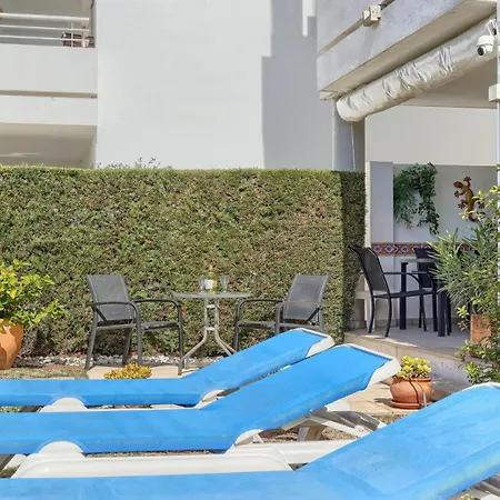 Bellresguard Garden Flat C